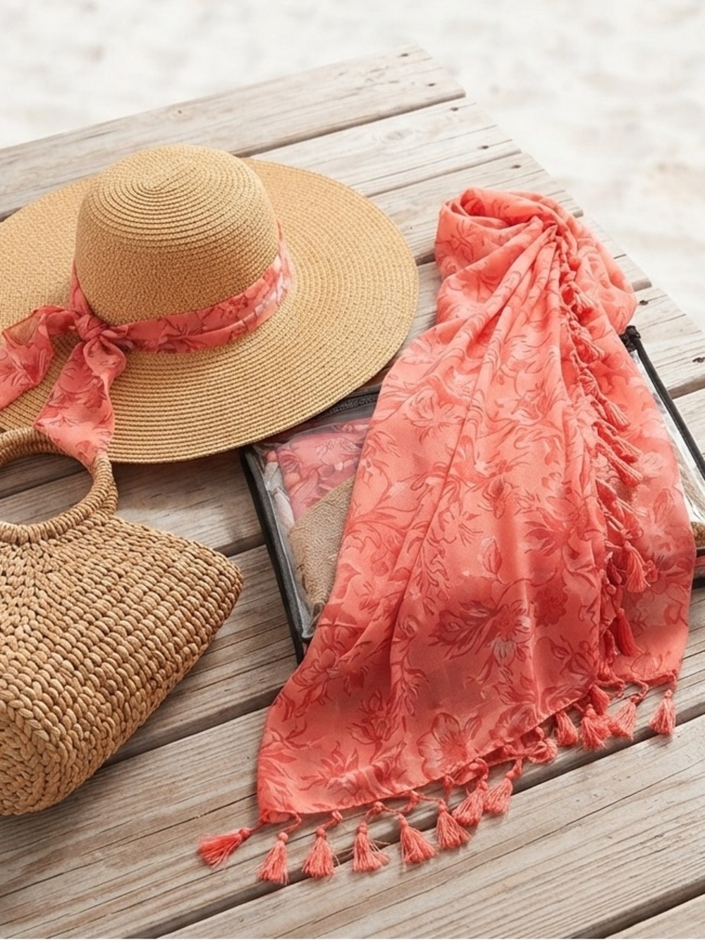 NWOT Madden NYC Beach Wrap and Sun Hat Set